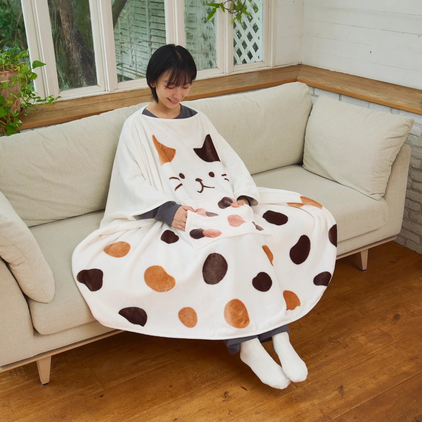 預購 ｜[2025版] FukuFukuNyanko 貓貓暖洋洋宅在家斗篷被套