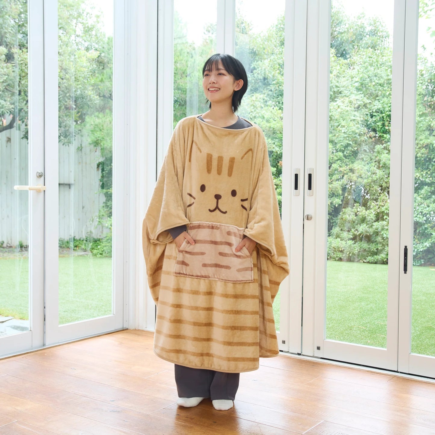 預購 ｜[2025版] FukuFukuNyanko 貓貓暖洋洋宅在家斗篷被套